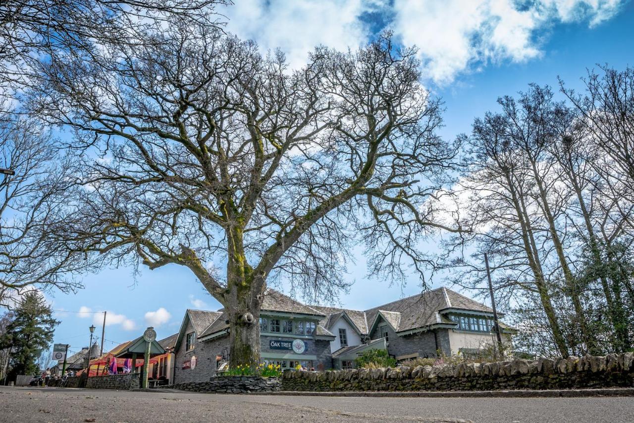 Oak Tree Inn บาลมาฮา ภายนอก รูปภาพ